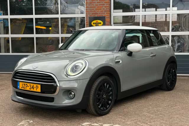 MINI Cooper (2020) thumbnail 2