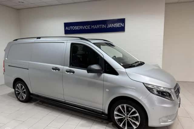 Mercedes-Benz Vito (2021) thumbnail 4