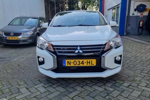 Mitsubishi Space Star (2021) thumbnail 6
