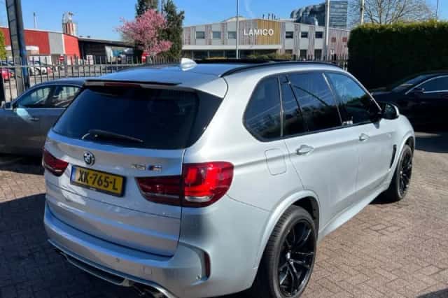 BMW X5 (2016) thumbnail 5