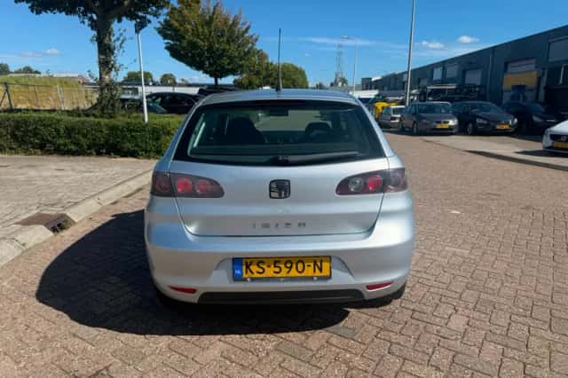 SEAT Ibiza (2007) thumbnail 6