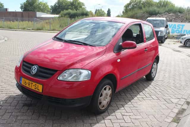 Volkswagen Fox (2005) thumbnail 1