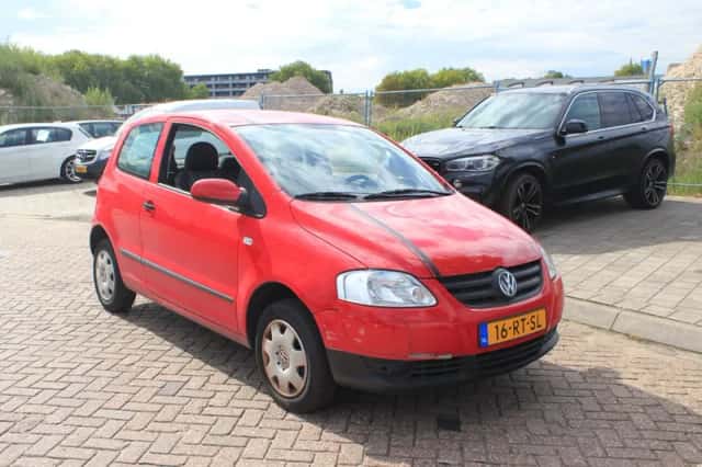 Volkswagen Fox (2005) thumbnail 6