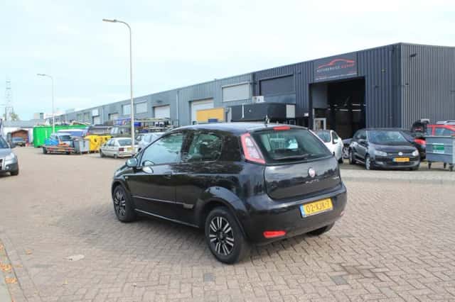 Fiat Punto Evo (2012) thumbnail 3