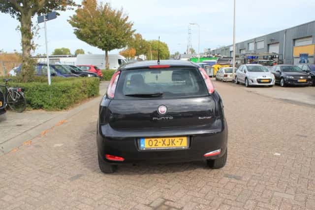 Fiat Punto Evo (2012) thumbnail 4