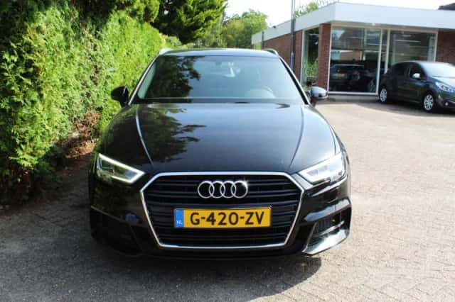 Audi A3 (2020) thumbnail 3