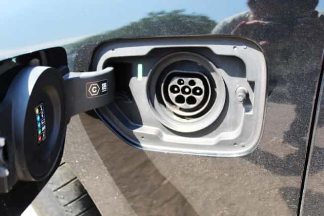 BMW 3-Serie (2020) thumbnail 3