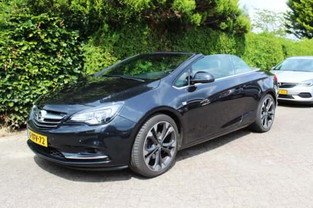 Opel Cascada (2014) thumbnail 2