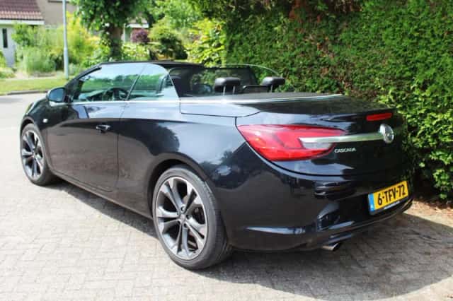 Opel Cascada (2014) thumbnail 4