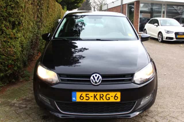 Volkswagen Polo (2010) thumbnail 5