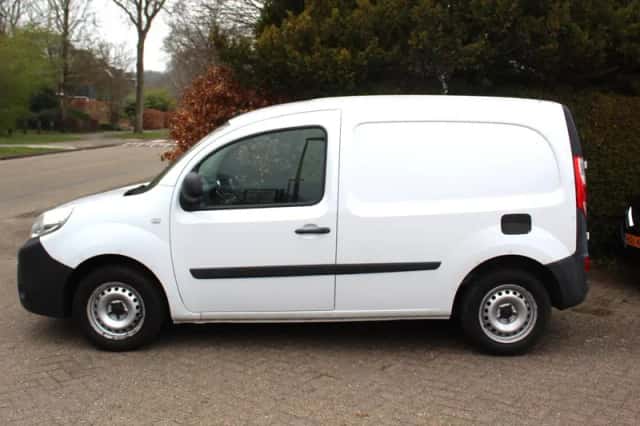 Renault Kangoo Express (2015) thumbnail 2