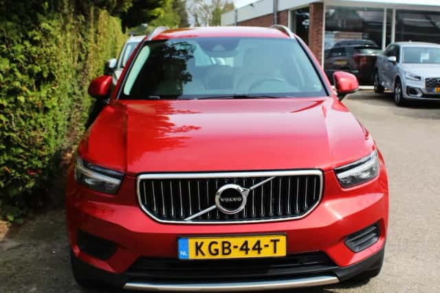 Volvo XC40 (2022) thumbnail 6