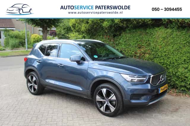 Volvo XC40 (2022) thumbnail 1