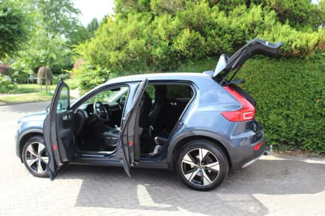Volvo XC40 (2022) thumbnail 6