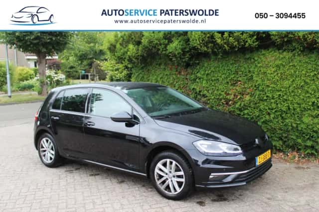 Volkswagen Golf (2018) thumbnail 1