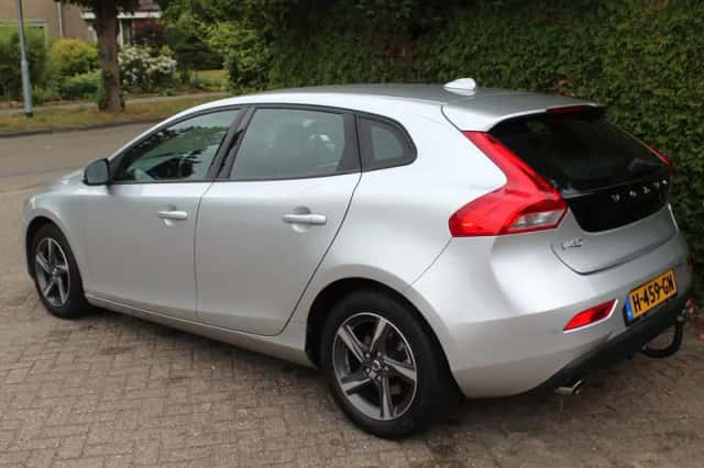 Volvo V40 (2014) thumbnail 5