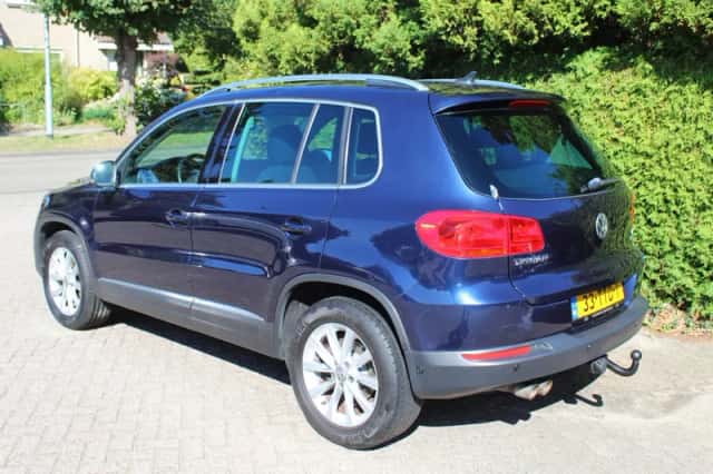 Volkswagen Tiguan (2012) thumbnail 5