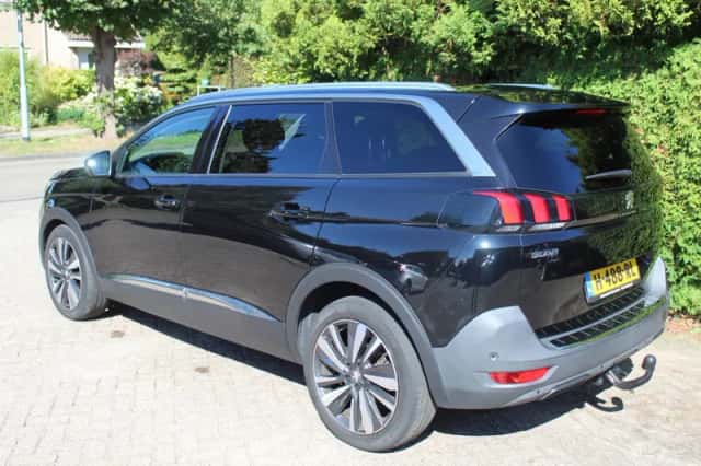 Peugeot 5008 (2020) thumbnail 5