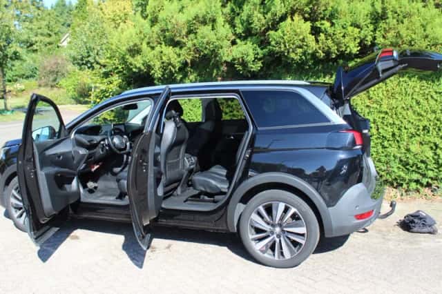 Peugeot 5008 (2020) thumbnail 6