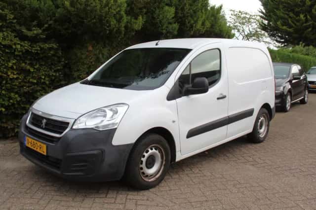 Peugeot Partner (2018) thumbnail 3