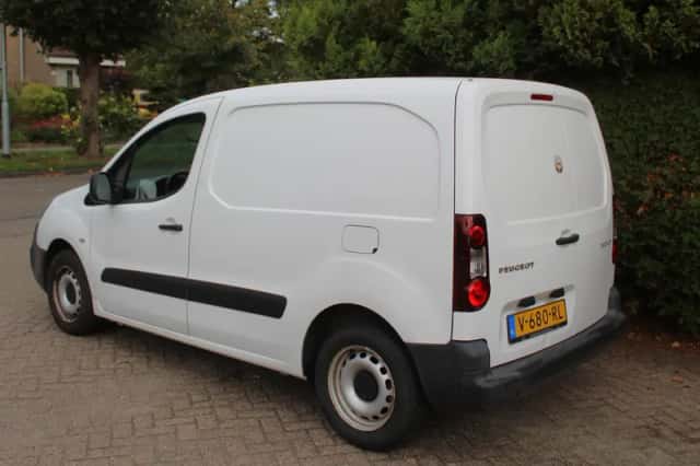Peugeot Partner (2018) thumbnail 5
