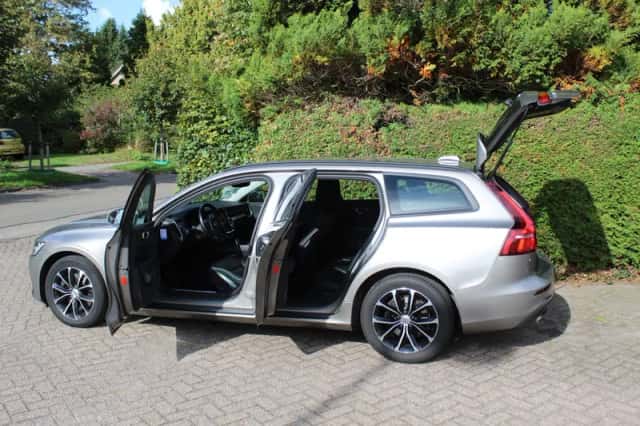 Volvo V60 (2020) thumbnail 6