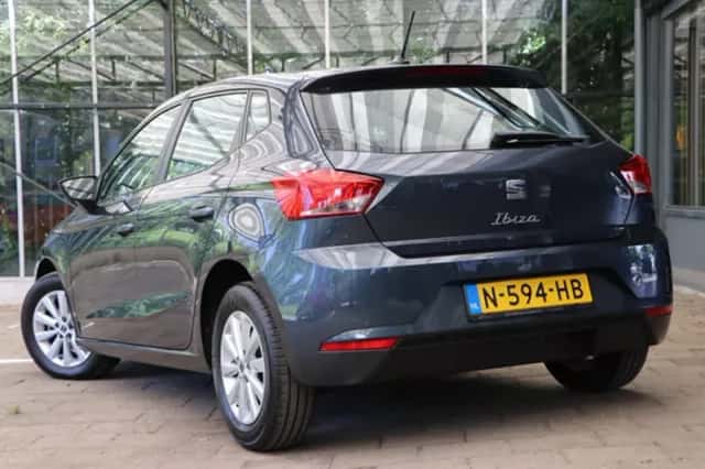 SEAT Ibiza (2021) thumbnail 4