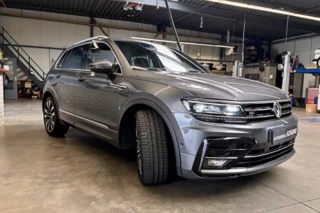 Volkswagen Tiguan (2018) thumbnail 3