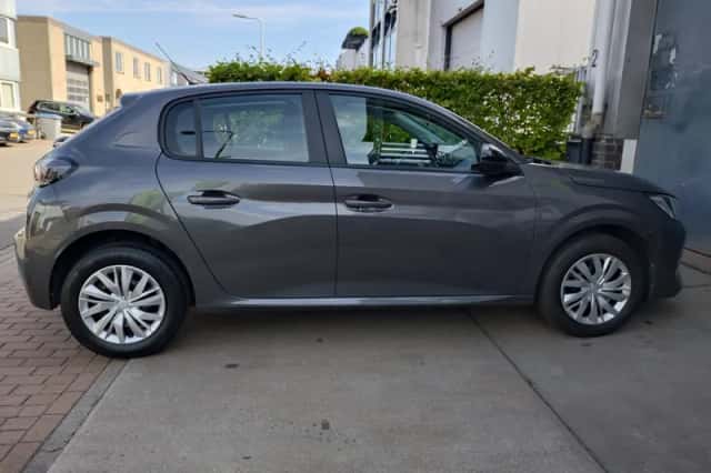 Peugeot 208 (2022) thumbnail 6