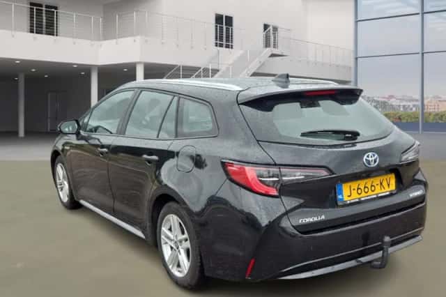Toyota Corolla (2020) thumbnail 4
