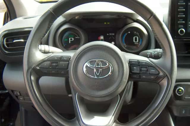 Toyota Yaris (2022) thumbnail 6