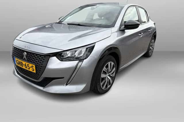 Peugeot e-208 (2023) thumbnail 1