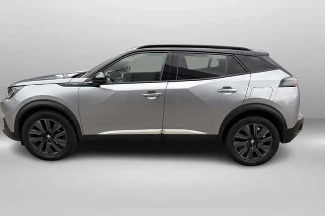 Peugeot 2008 (2022) thumbnail 3