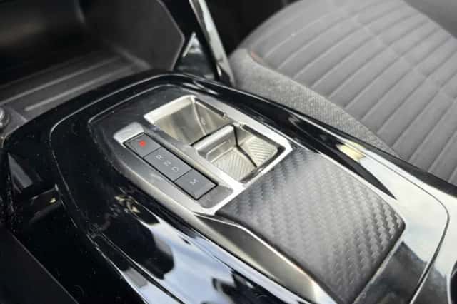Peugeot 208 (2022) thumbnail 6