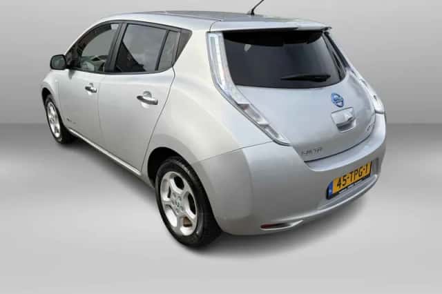 Nissan Leaf (2012) thumbnail 5