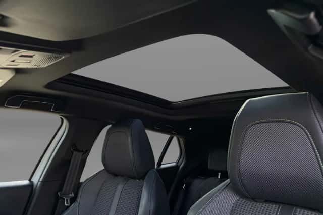 Peugeot e-2008 (2021) thumbnail 4