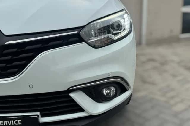 Renault Scénic (2018) thumbnail 6