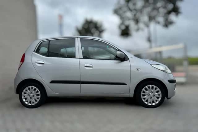 Hyundai i10 (2010) thumbnail 6