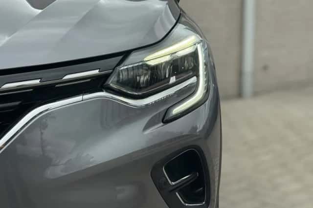 Renault Captur (2020) thumbnail 6