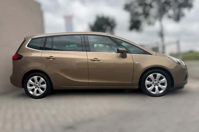 Opel Zafira Tourer (2014) thumbnail 6
