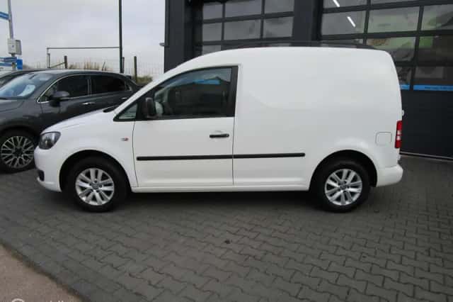 Volkswagen Caddy (2011) thumbnail 5