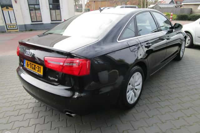 Audi A6 (2014) thumbnail 3