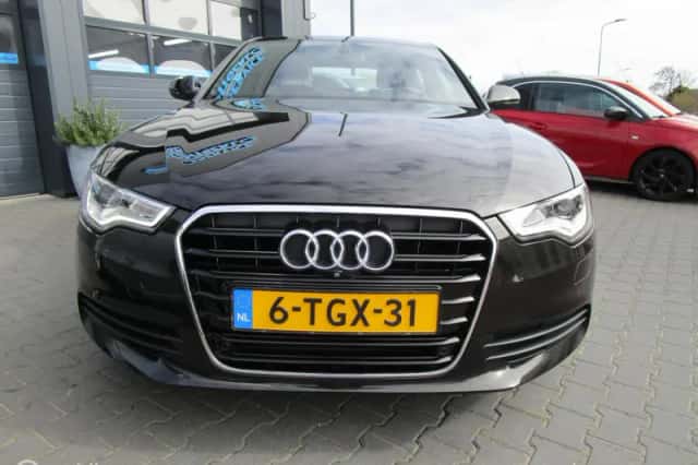Audi A6 (2014) thumbnail 6