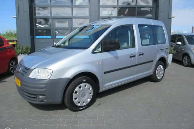 Volkswagen Caddy (2009) thumbnail 1