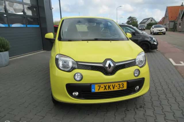 Renault Twingo (2014) thumbnail 2
