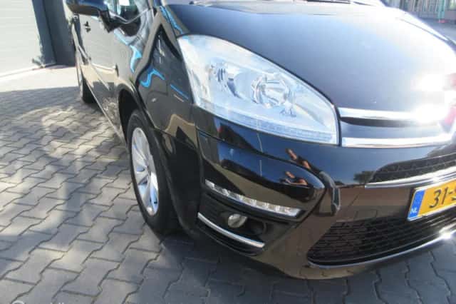 Citroën Grand C4 Picasso (2012) thumbnail 2