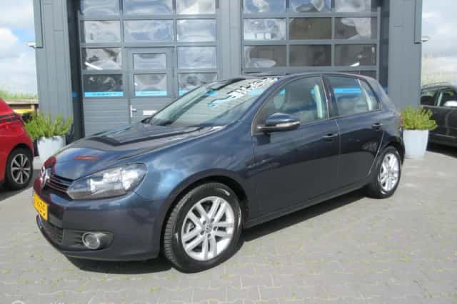 Volkswagen Golf (2009) thumbnail 1
