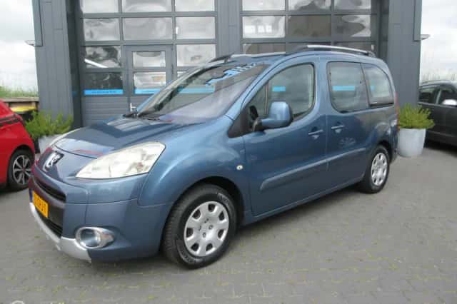 Peugeot Partner (2008) thumbnail 1
