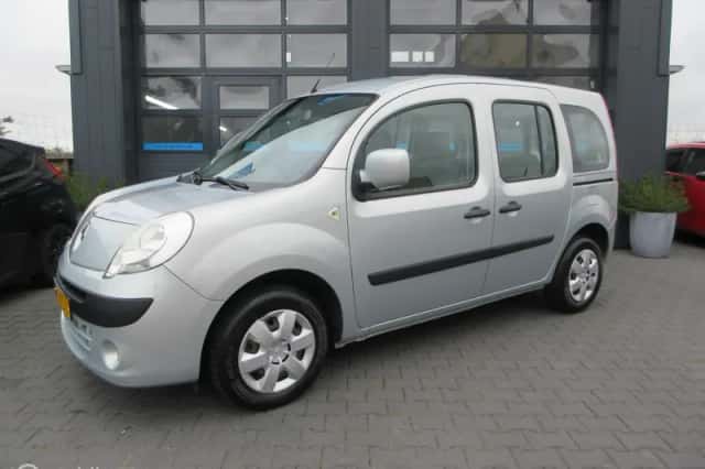 Renault Kangoo (2010) thumbnail 1