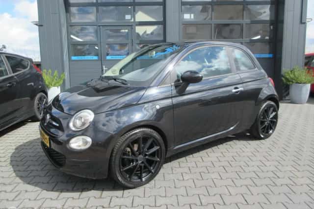 Fiat 500 (2017) thumbnail 1
